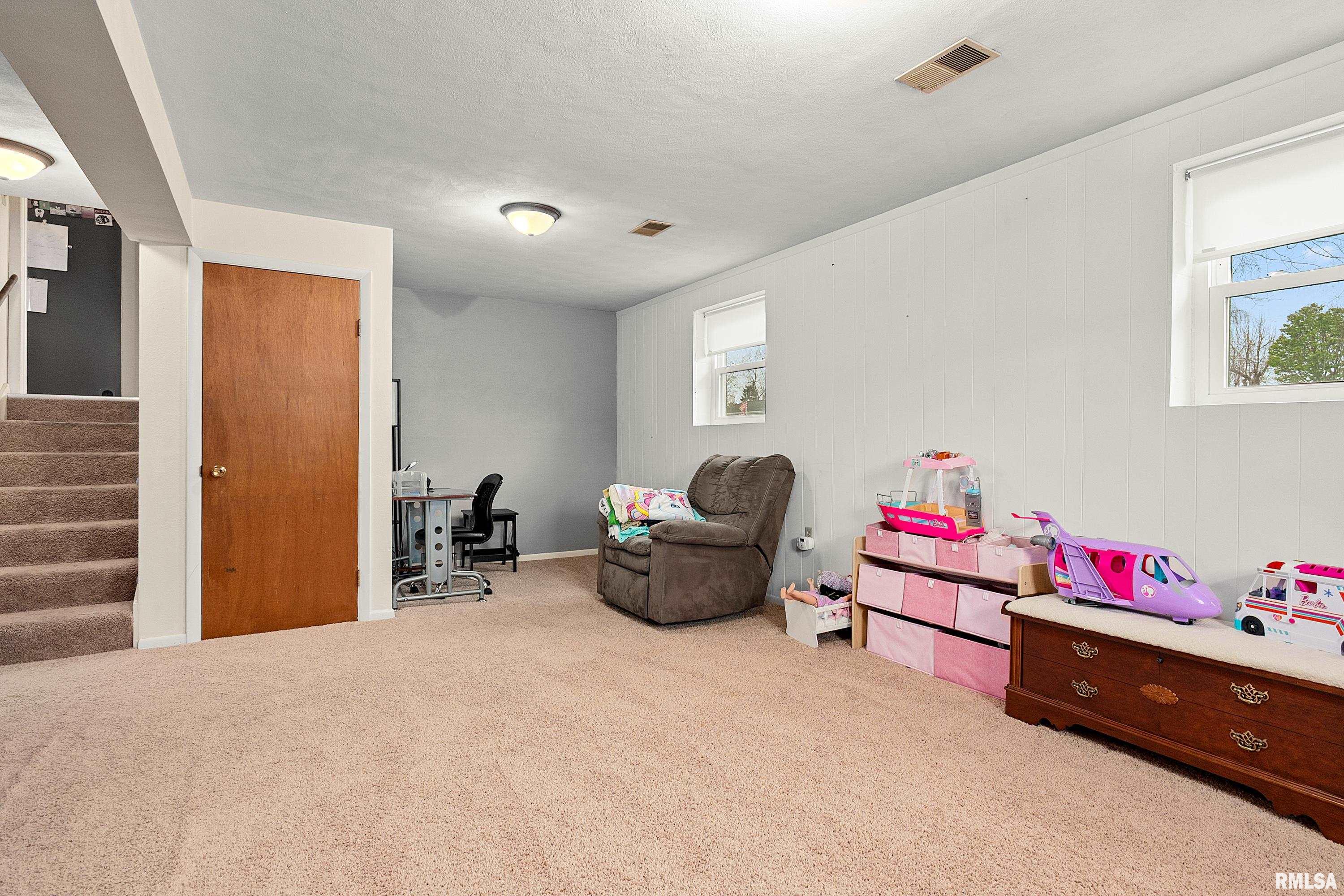 16212 North Admiral Road Chillicothe, IL 61523 - Photo 29 of 38