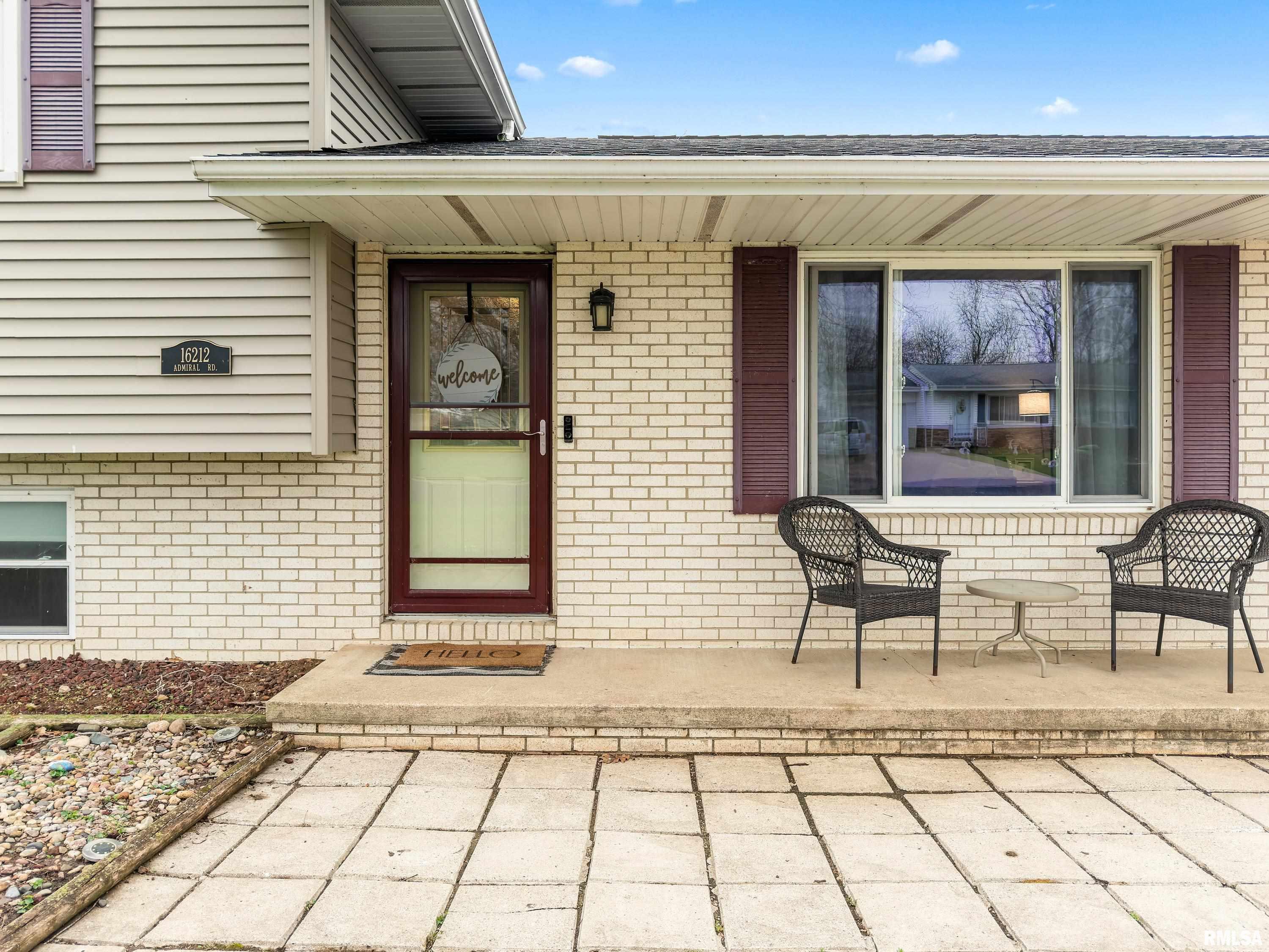 16212 North Admiral Road Chillicothe, IL 61523 - Photo 5 of 38