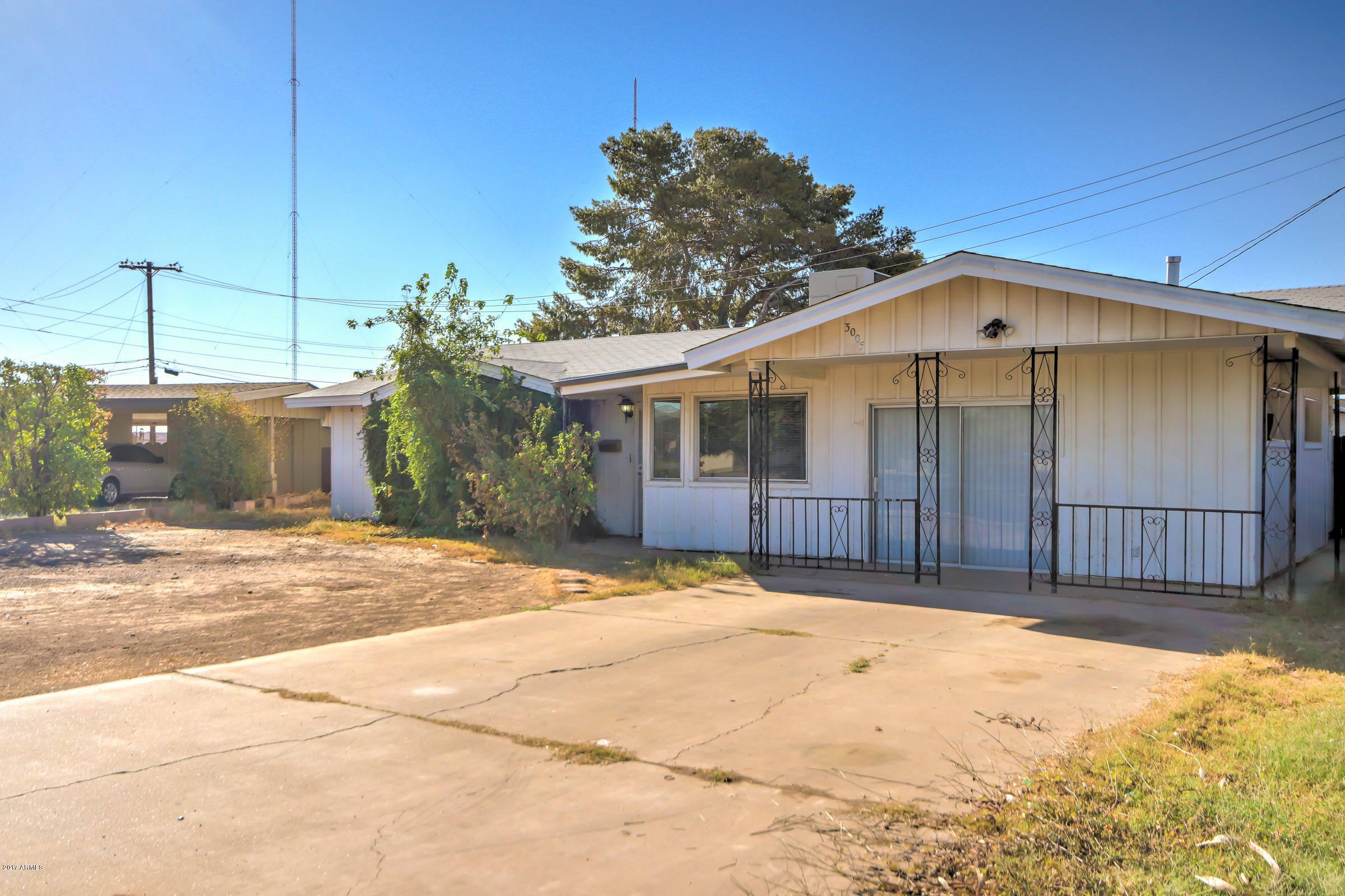3005 W Ocotillo Rd-2
