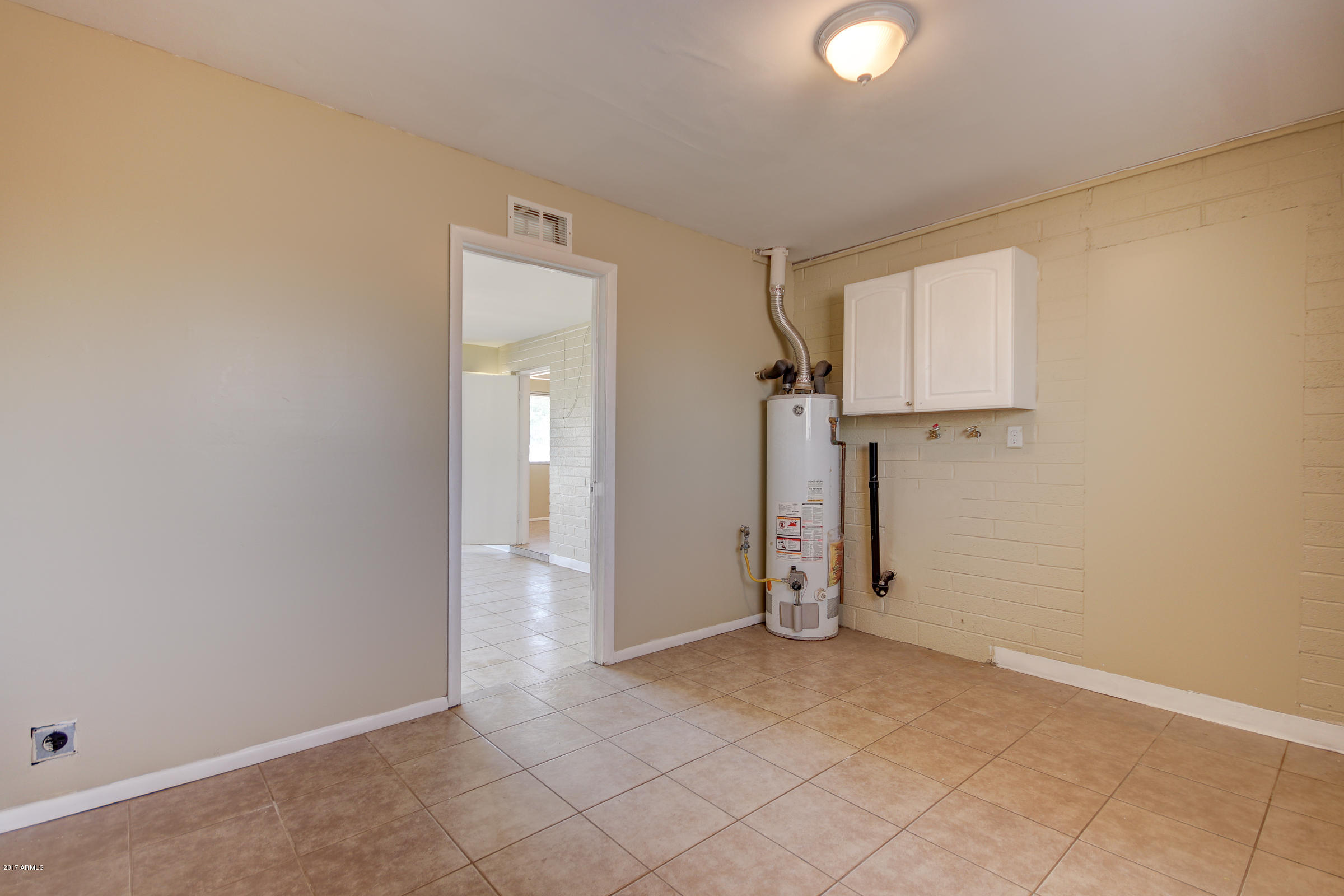 3005 West Ocotillo Road Phoenix, AZ 85017 - Photo 23 of 44 3005 W Ocotillo Rd-26