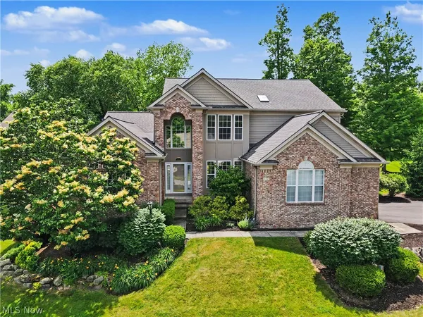 $443,000 | 532 Covington Lane, Chagrin Falls, OH 44023