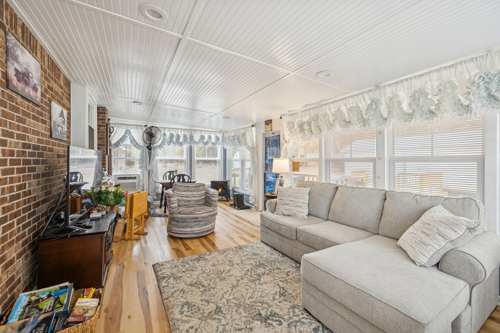 272 Belmar Circle Manchester, TN 37355 - Photo 25 of 56 a living room with furniture and a large window