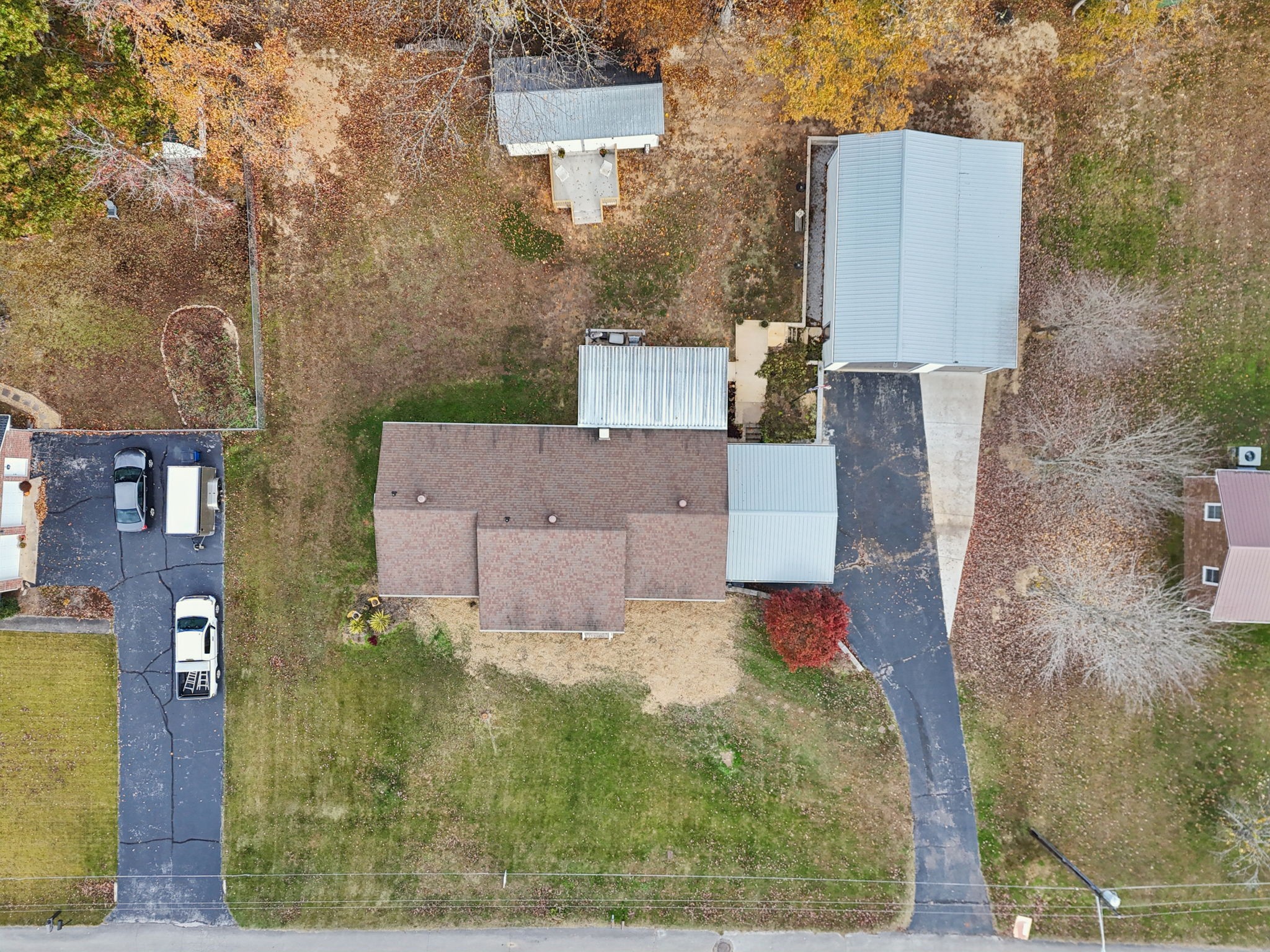 272 Belmar Circle Manchester, TN 37355 - Photo 53 of 56 front view of a house with a yard