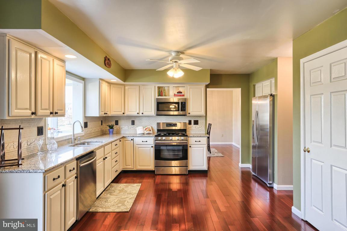 61 Rye Lane Palmyra, PA 17078 - Photo 5 of 39 Gallery Image 5