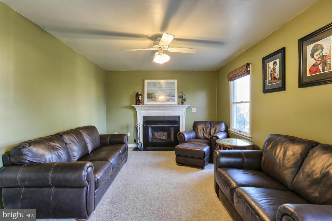 61 Rye Lane Palmyra, PA 17078 - Photo 9 of 39 Gallery Image 9