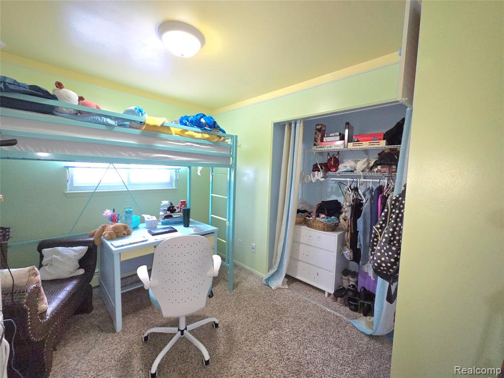 22341 Bell Road New Boston, MI 48164 - Photo 24 of 31 Gallery Image 24