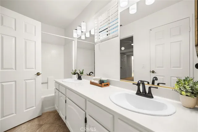 $799,990 | 31049 Corte Arroyo Vista, Temecula, CA 92592