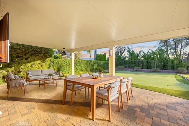 $799,990 | 31049 Corte Arroyo Vista, Temecula, CA 92592