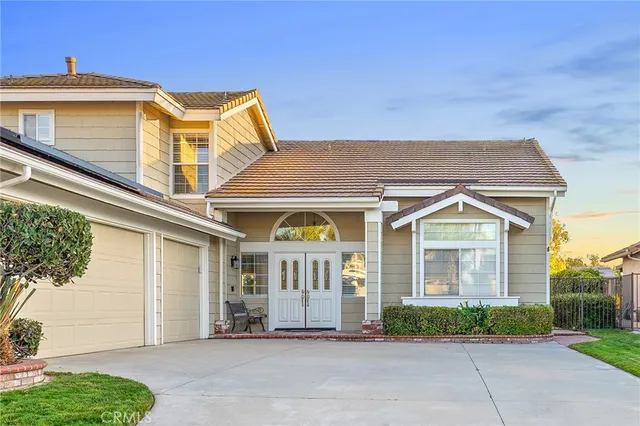 $799,990 | 31049 Corte Arroyo Vista, Temecula, CA 92592