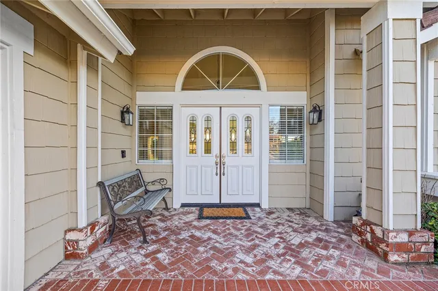 $799,990 | 31049 Corte Arroyo Vista, Temecula, CA 92592