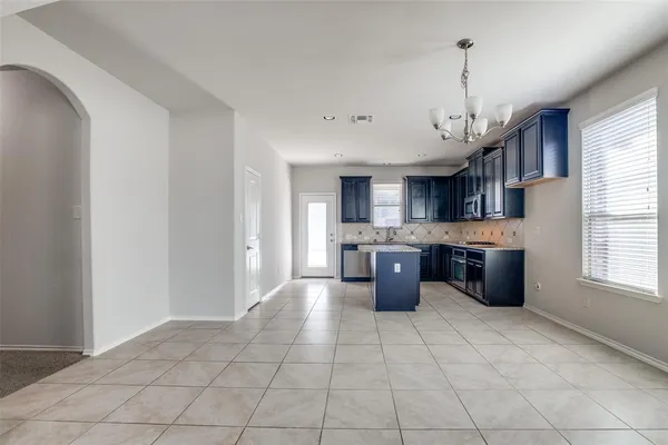 $2,700 | 517 Rocky Pine Road, McKinney, TX 75072