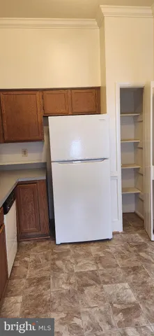 $1,250 | 9409 West Street, Unit 203, Manassas, VA 20110