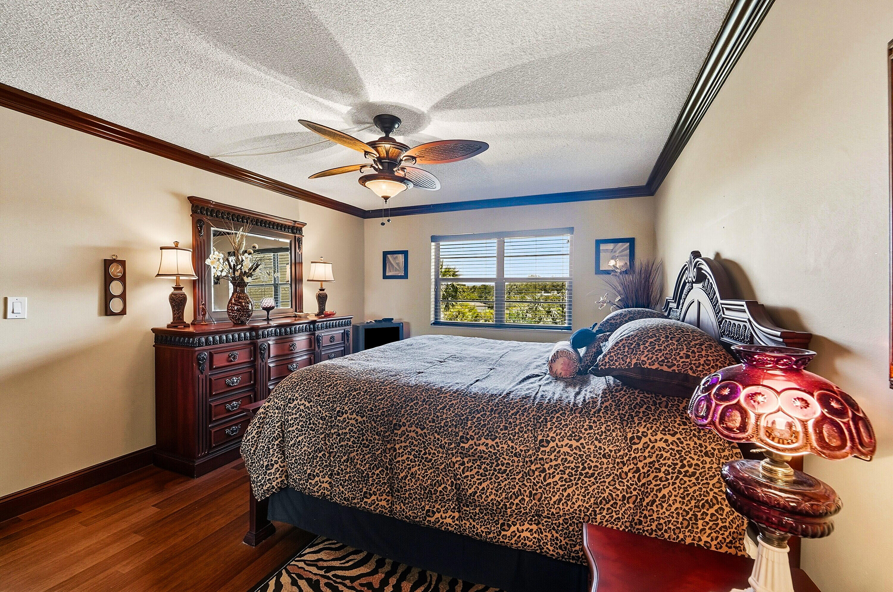 9273 Southwest 8th Street, Unit 321 Boca Raton, FL 33428 - Photo 8 of 29 Master bedroom