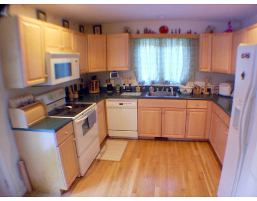 21 Shore Road Upton, MA 01568 - Photo 2 of 5 Gallery Image 2