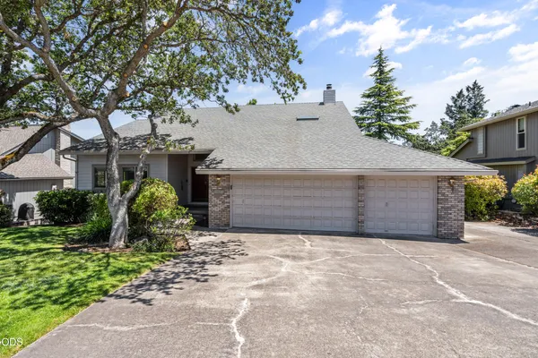 $599,000 | 1031 Kristen Drive, Medford, OR 97504