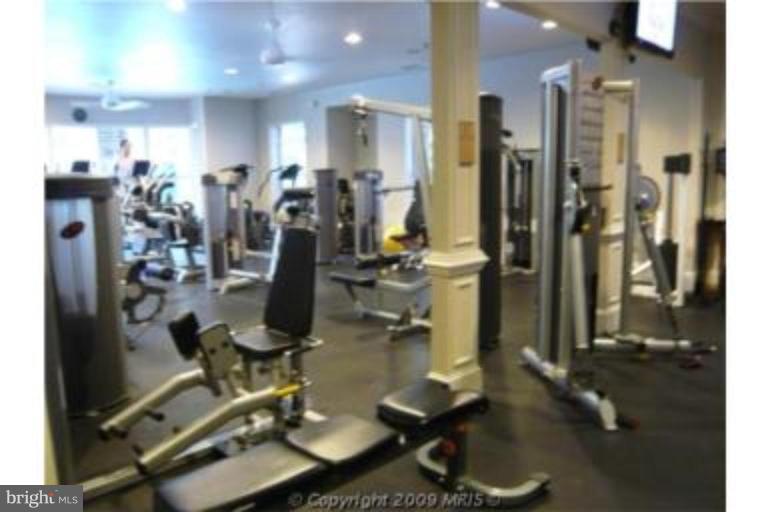 1550 Spring Gate Dr., Unit 8113 McLean, VA 22102 - Photo 27 of 29 Community Amenities 4
