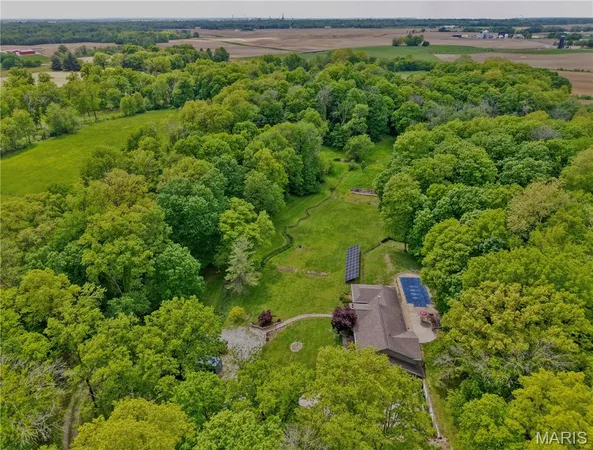 $580,000 | 5353 Smith Drive, Edwardsville, IL 62025