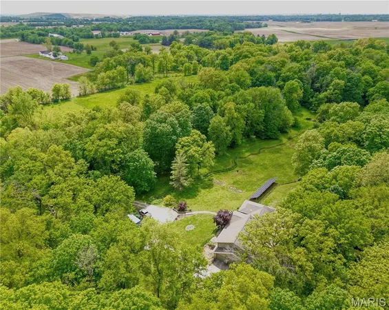 $580,000 | 5353 Smith Drive, Edwardsville, IL 62025