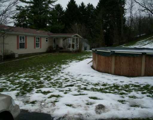 1626 Grange Road Charleroi, PA 15022 - Photo 4 of 8 Swimming Pool/Hot Tub/Sauna.