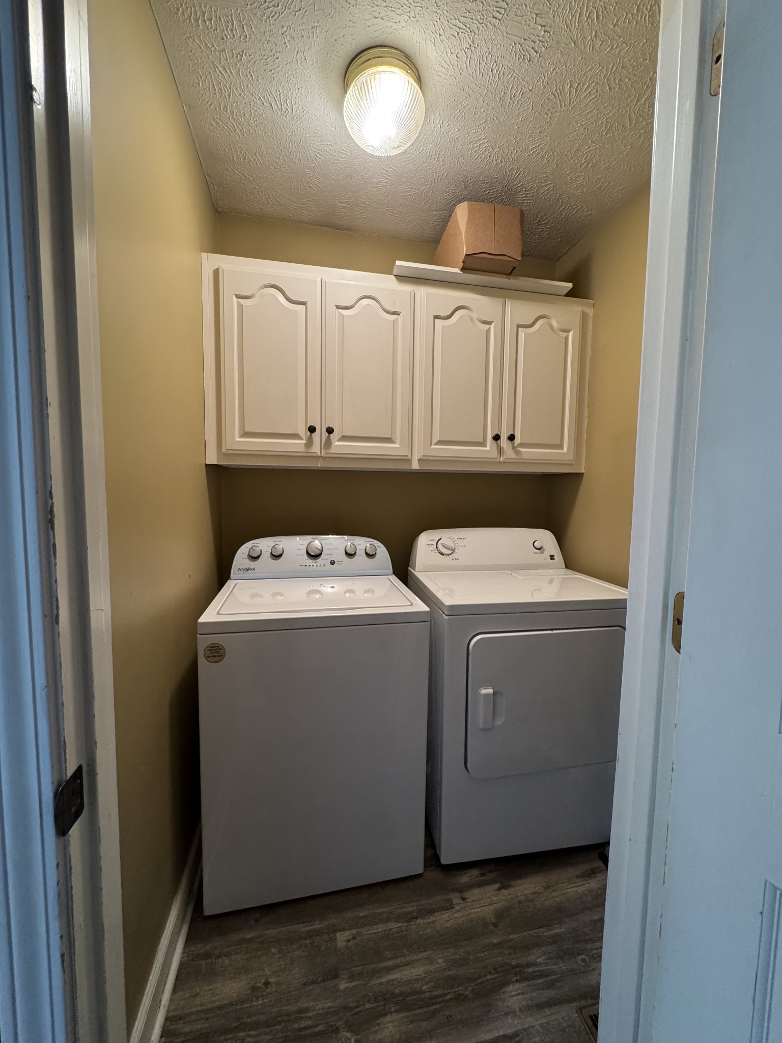 2235 Hagler Ridge Road Springville, TN 38256 - Photo 15 of 20 a utility room with dryer and washer