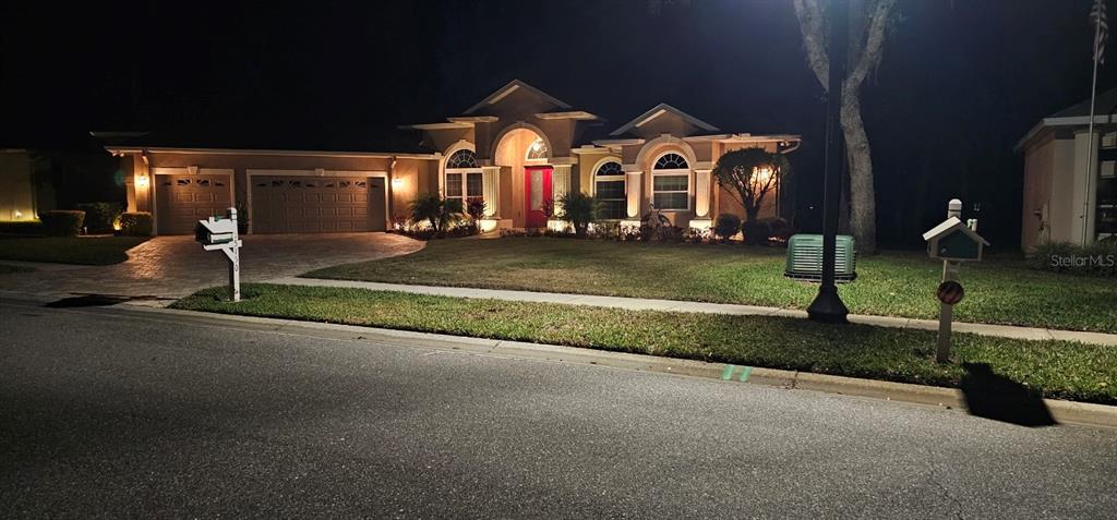 15150 Surrey Bend Spring Hill, FL 34609 - Photo 2 of 72