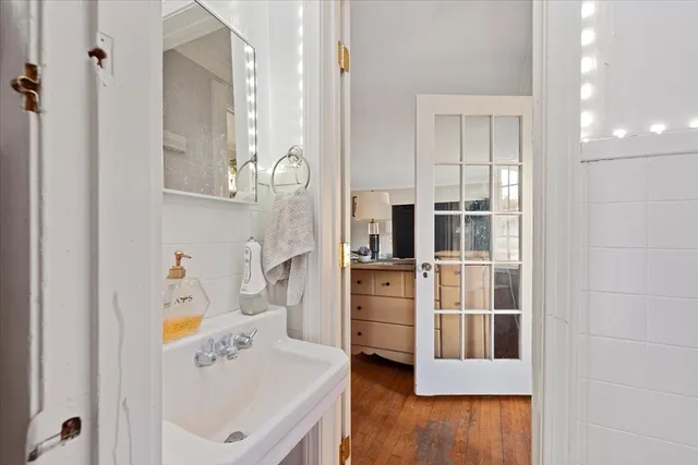 $649,900 | 19 Highland Terrace, Worcester, MA 01602