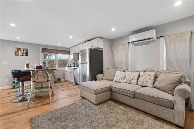 $649,900 | 19 Highland Terrace, Worcester, MA 01602