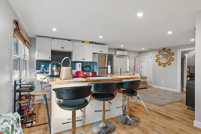 $649,900 | 19 Highland Terrace, Worcester, MA 01602