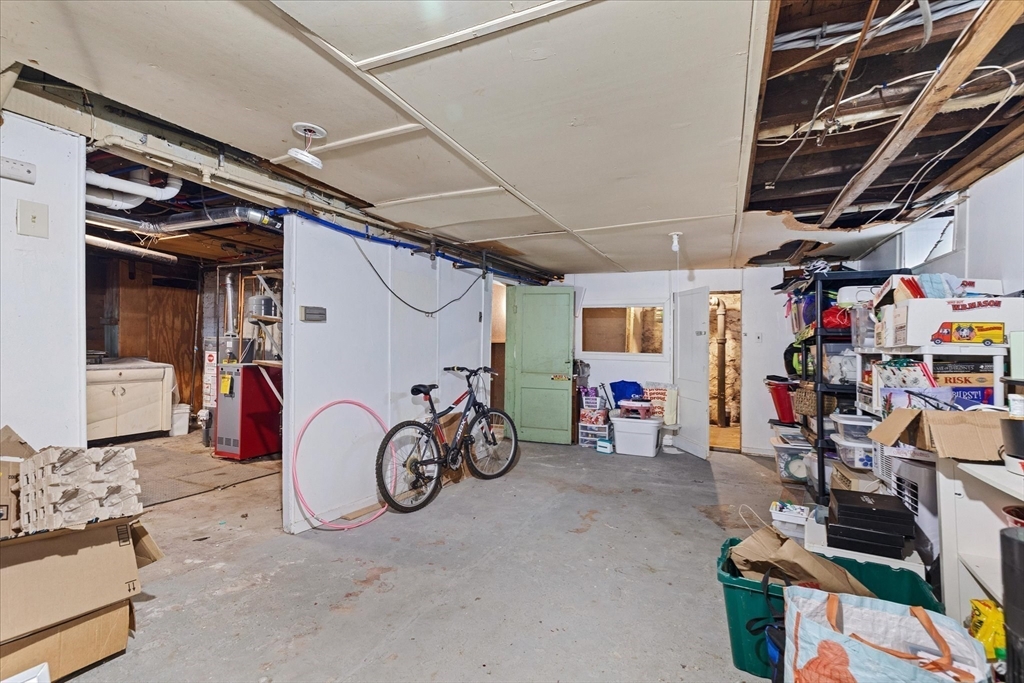 19 Highland Terrace Worcester, MA 01602 - Photo 32 of 42