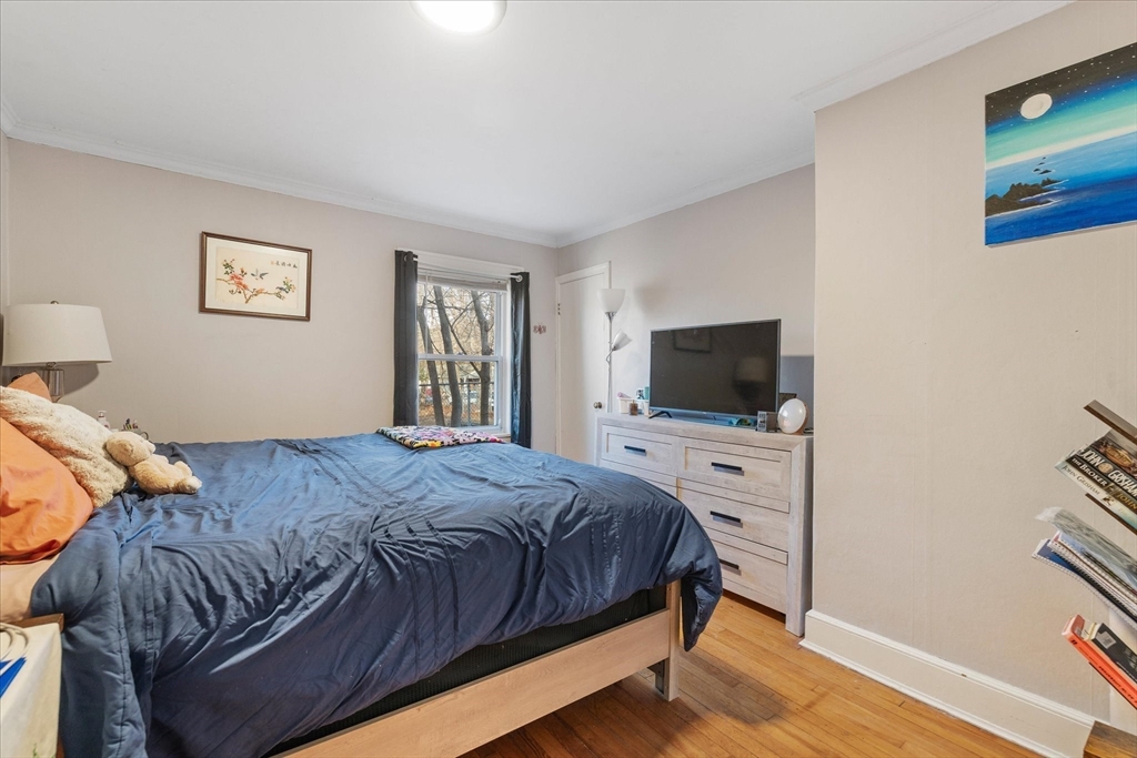 19 Highland Terrace Worcester, MA 01602 - Photo 10 of 42