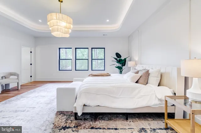 $2,599,888 | 913 Symphony Circle Southwest, Vienna, VA 22180