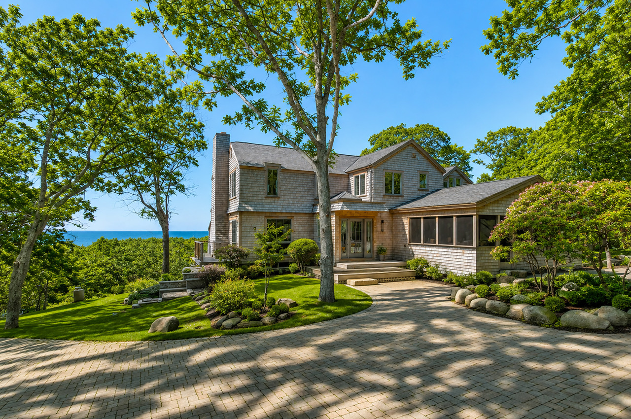 63 Putnam Road Chilmark, MA 02535 - Photo 3 of 52