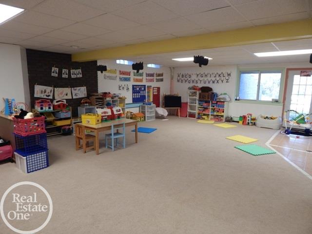 54095 Baker Road New Baltimore, MI 48047 - Photo 40 of 57