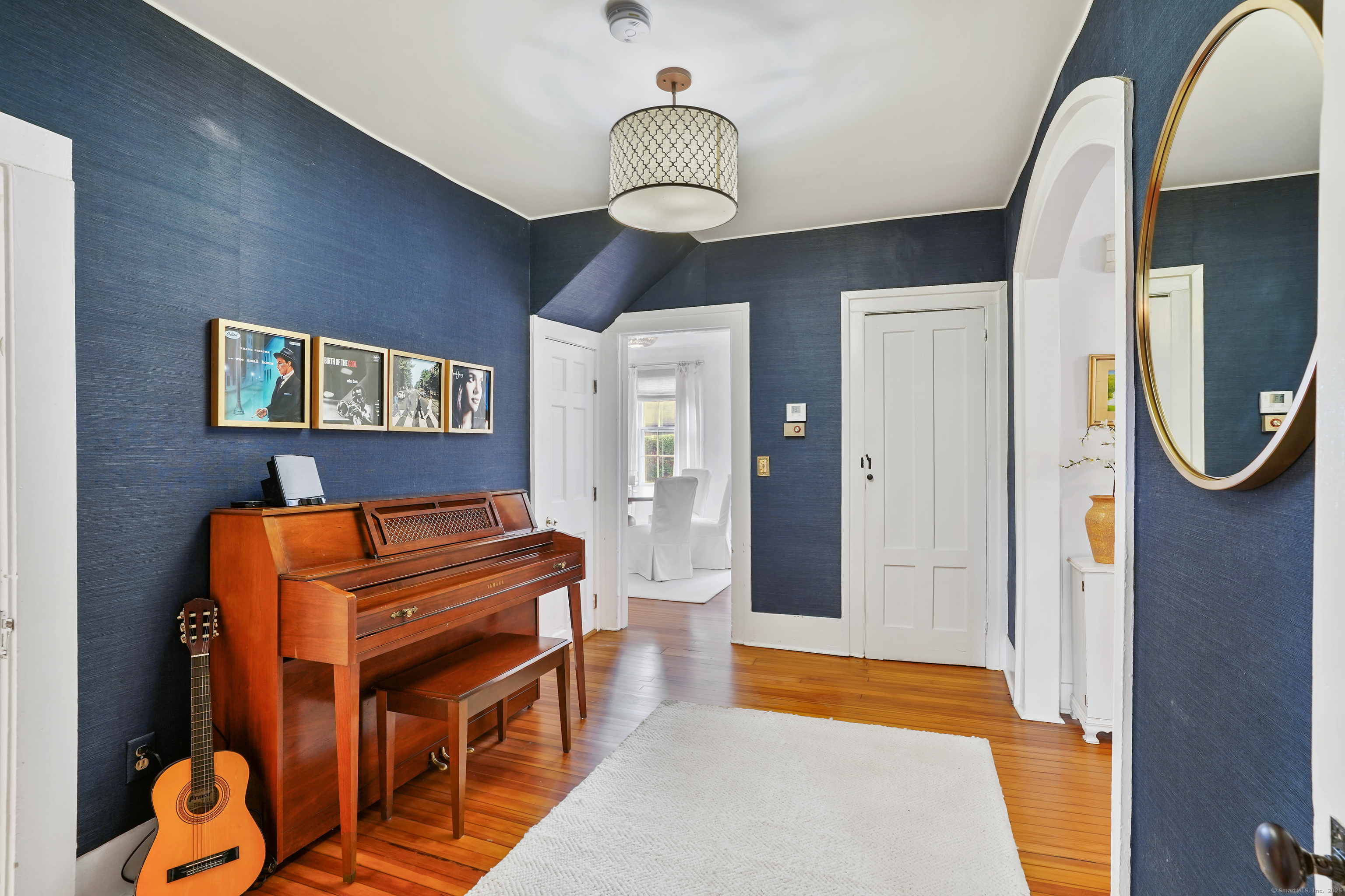 215 Old Post Road Fairfield, CT 06824 - Photo 12 of 39 2nd Foyer / Music Room