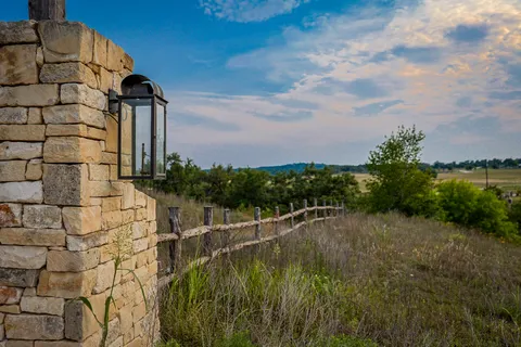 $2,190,000 | 205 Mount Gainor Road, Dripping Springs, TX 78620