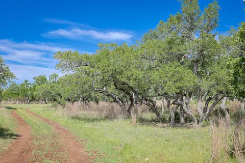 $2,190,000 | 205 Mount Gainor Road, Dripping Springs, TX 78620