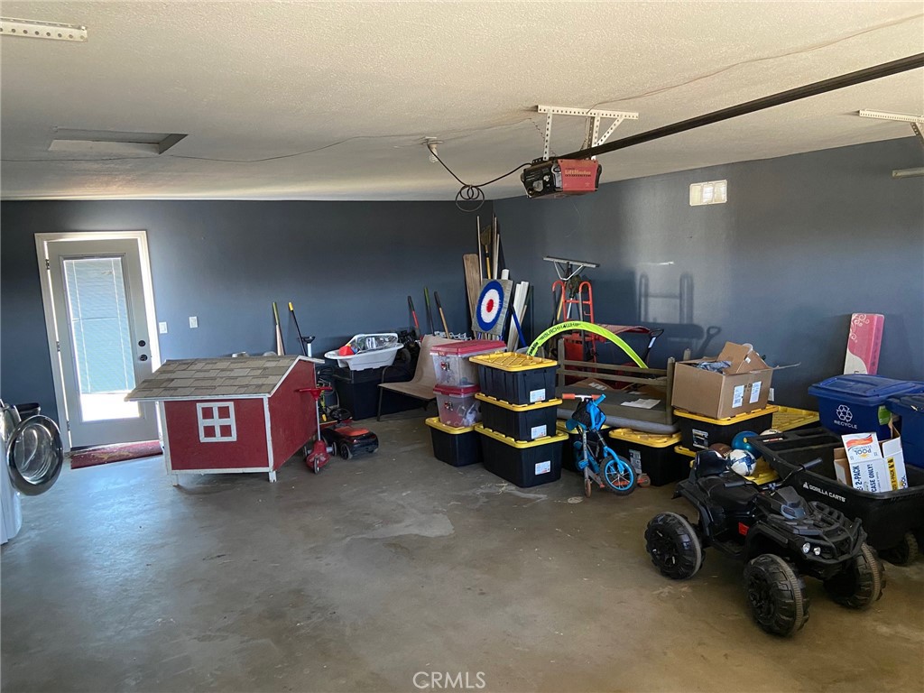 14961 Walnut Street Hesperia, CA 92345 - Photo 16 of 25