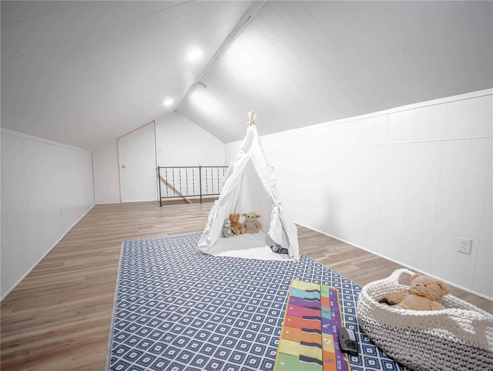 1 Hollyhock Lane Belleville, IL 62221 - Photo 22 of 24