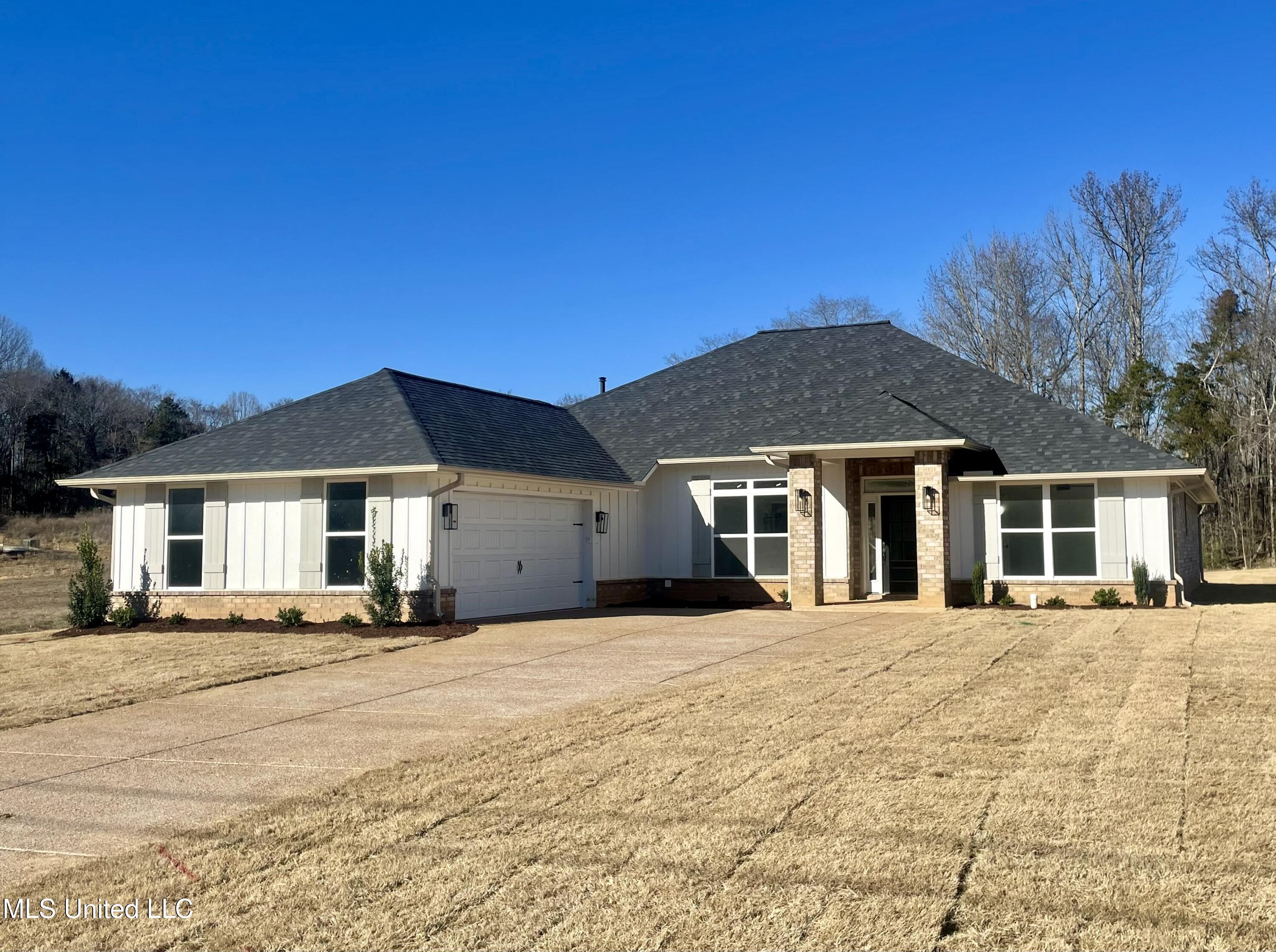 80 Farley Road Byhalia, MS 38611 - Photo 1 of 12 D6DADF10-85AF-4433-BF21-0EFAF9B671A3