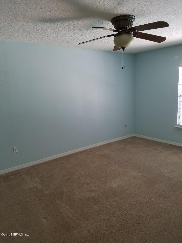 10140 Rising Mist Lane Jacksonville, FL 32221 - Photo 42 of 44 Fourth Bedroom Empty