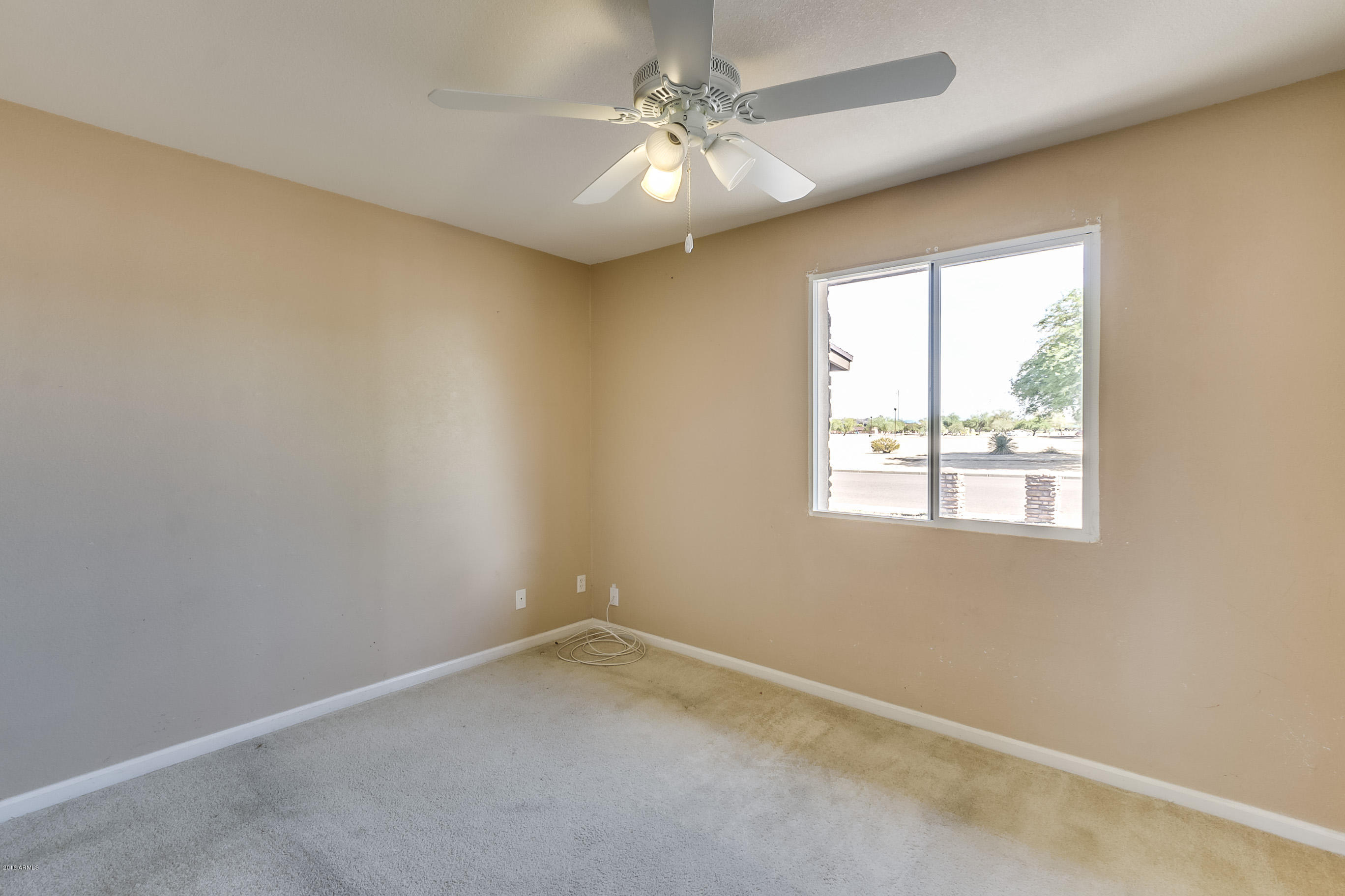 1915 West Utopia Road Phoenix, AZ 85027 - Photo 21 of 28 Utopia-21