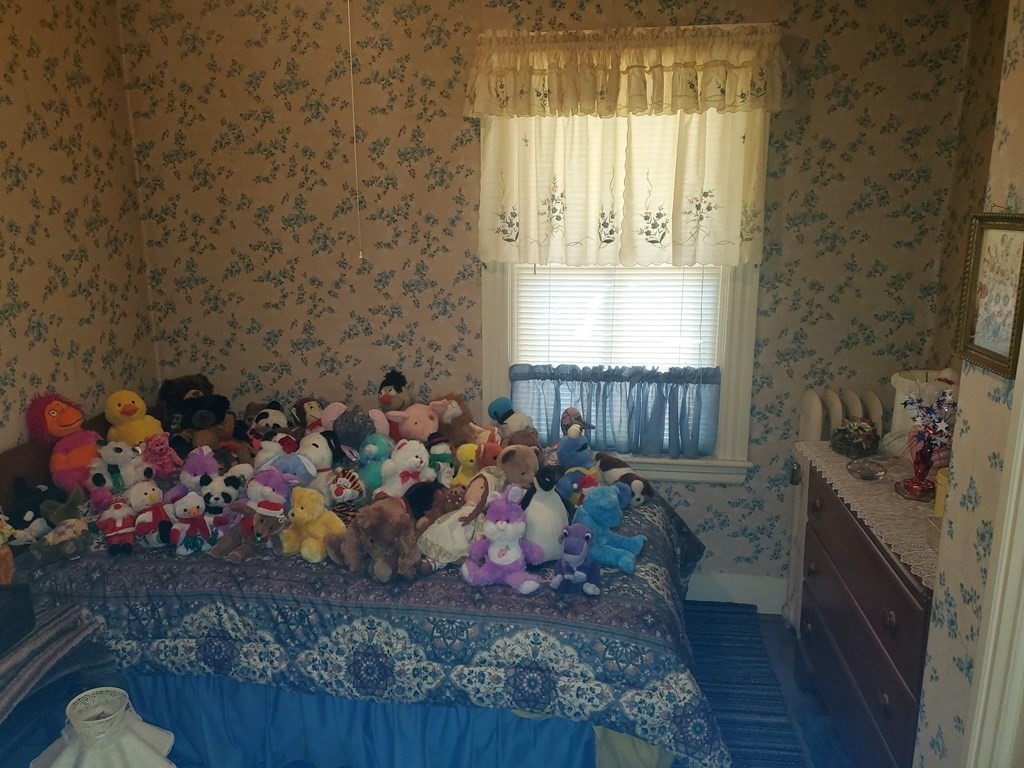 3 Oswald Street Worcester, MA 01607 - Photo 9 of 25 Gallery Image 9