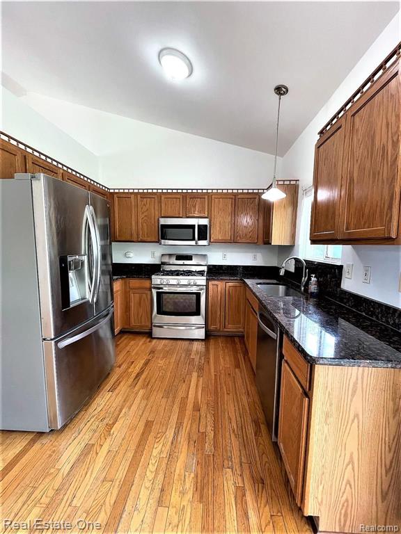22683 Middlebelt Road Farmington Hills, MI 48336 - Photo 5 of 18