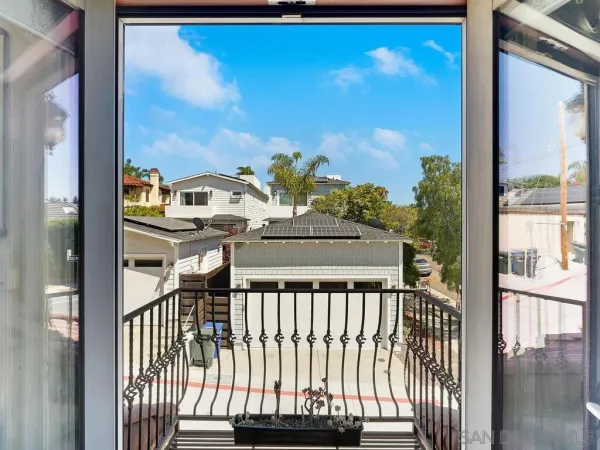 $20,000 | 911 4th Street, Coronado, CA 92118