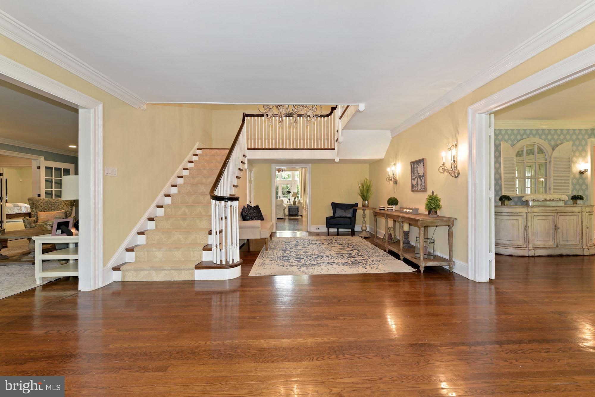 500 Warwick Road Haddonfield, NJ 08033 - Photo 5 of 46 Entry Foyer