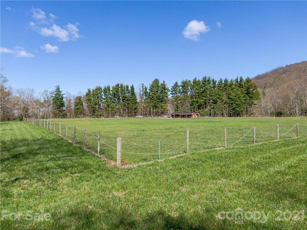 1 Flat Top Mountain Road Fairview, NC 28730 - Photo 21 of 28 Gallery Image 21