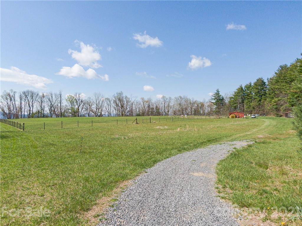 1 Flat Top Mountain Road Fairview, NC 28730 - Photo 10 of 28 Gallery Image 10