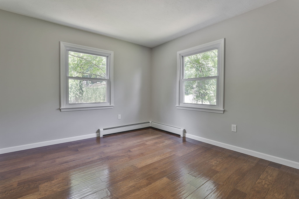 31 Walnut Hill Road Amherst, NH 03031 - Photo 20 of 39 Gallery Image 20