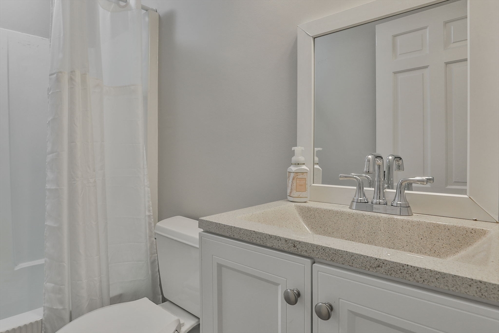 31 Walnut Hill Road Amherst, NH 03031 - Photo 23 of 39 Gallery Image 23