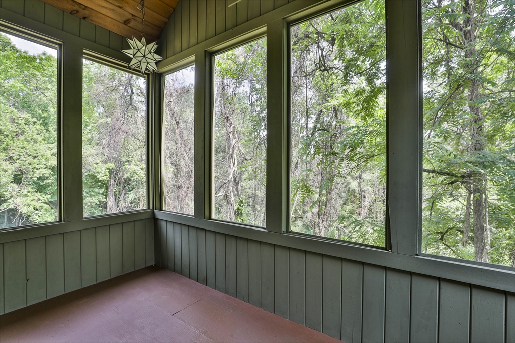 31 Walnut Hill Road Amherst, NH 03031 - Photo 26 of 39 Gallery Image 26